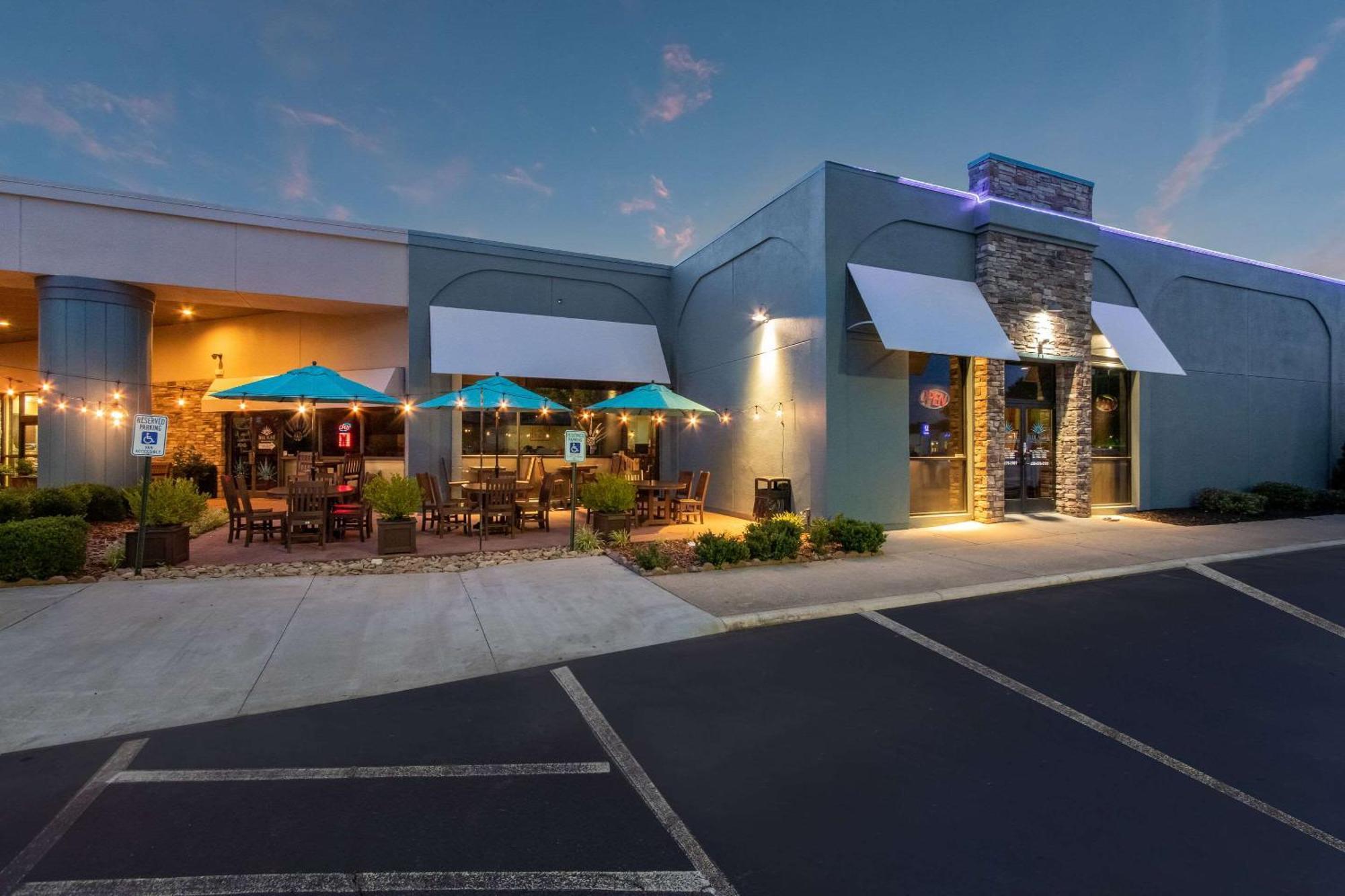 Clarion Inn Asheville Airport Fletcher Exterior photo